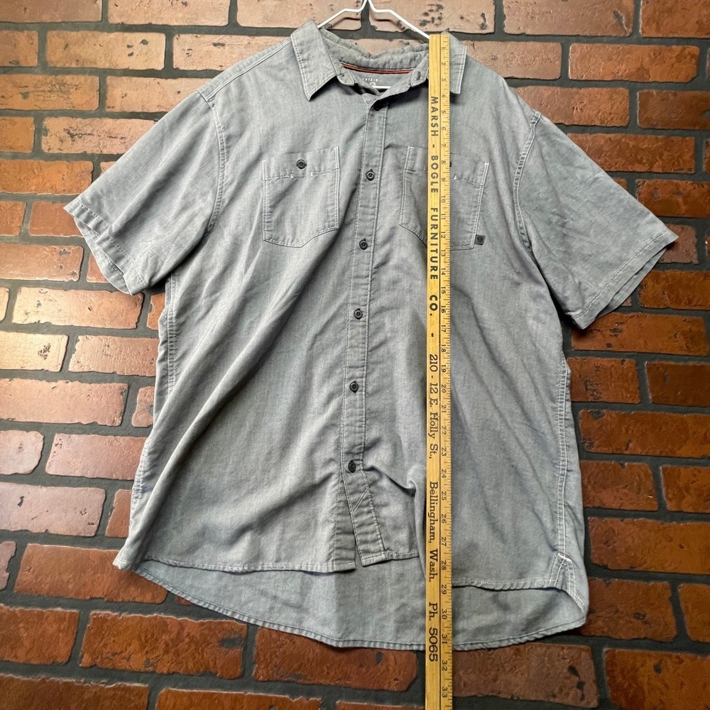 Mountain Hardware Men's XL Gray Breathable Trail Short Sleeve Button Up Shirt - Picture 9 of 14
